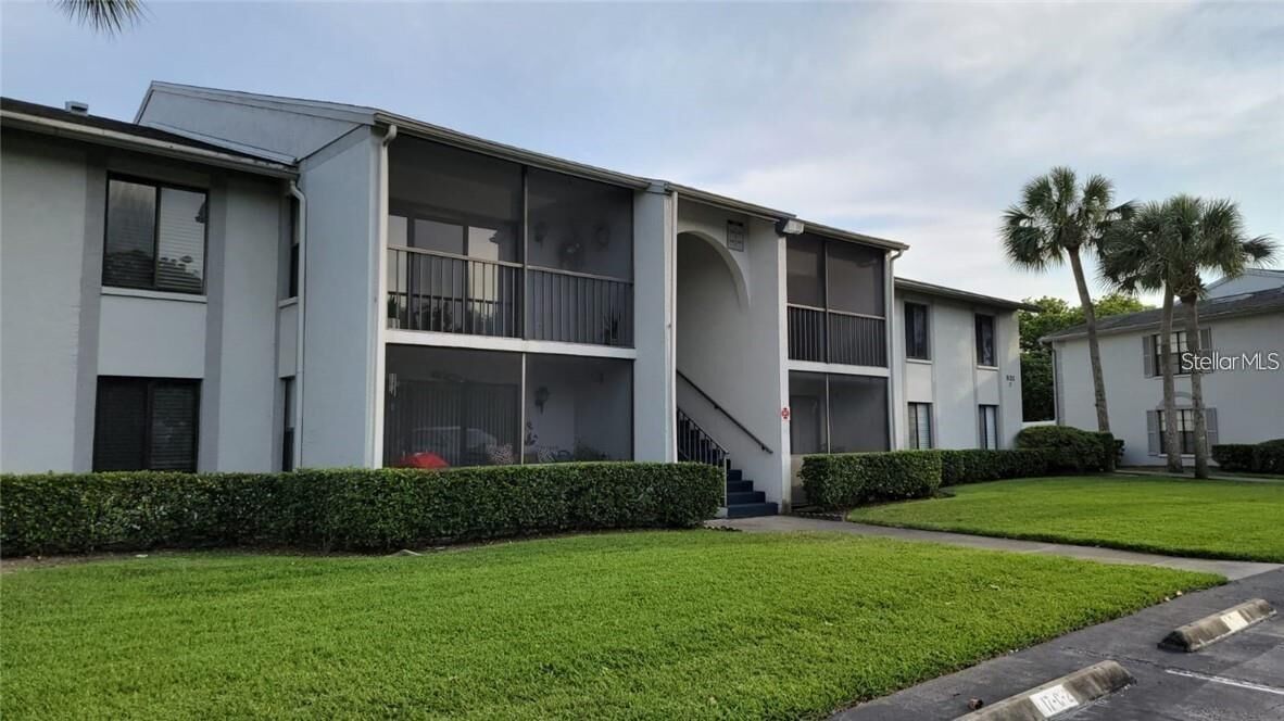 Property Photo:  1723 Pine Ridge Road 23  FL 32773 