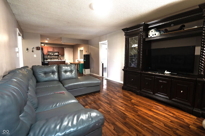 Property Photo:  3610 Ivory Way  IN 46227 
