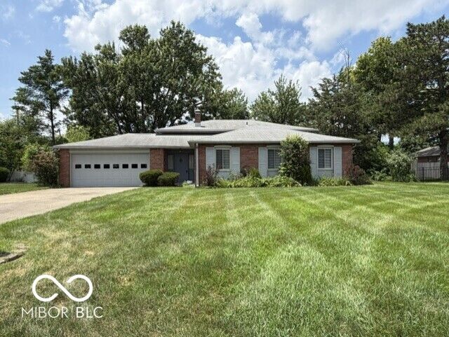 Property Photo:  5428 Brendon Park Drive  IN 46226 