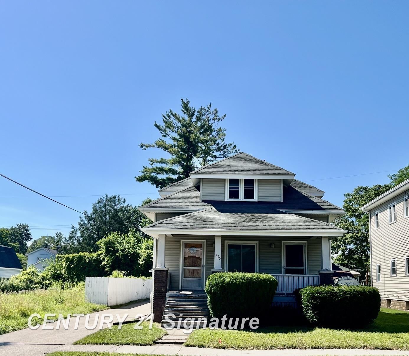 Property Photo:  135 N Bates Street  MI 48602 