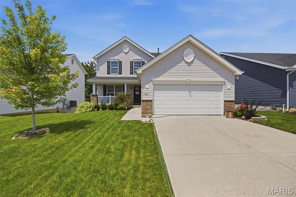 Property Photo:  707 Switchgrass Drive  MO 63385 
