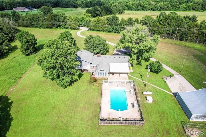 Property Photo: 2749 Highway 89 North MO 65051