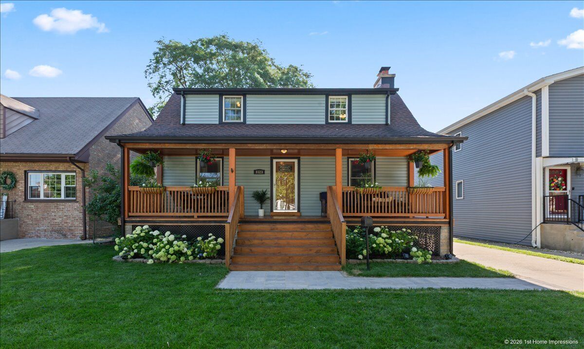 Property Photo: 9323 S Spaulding Avenue IL 60805