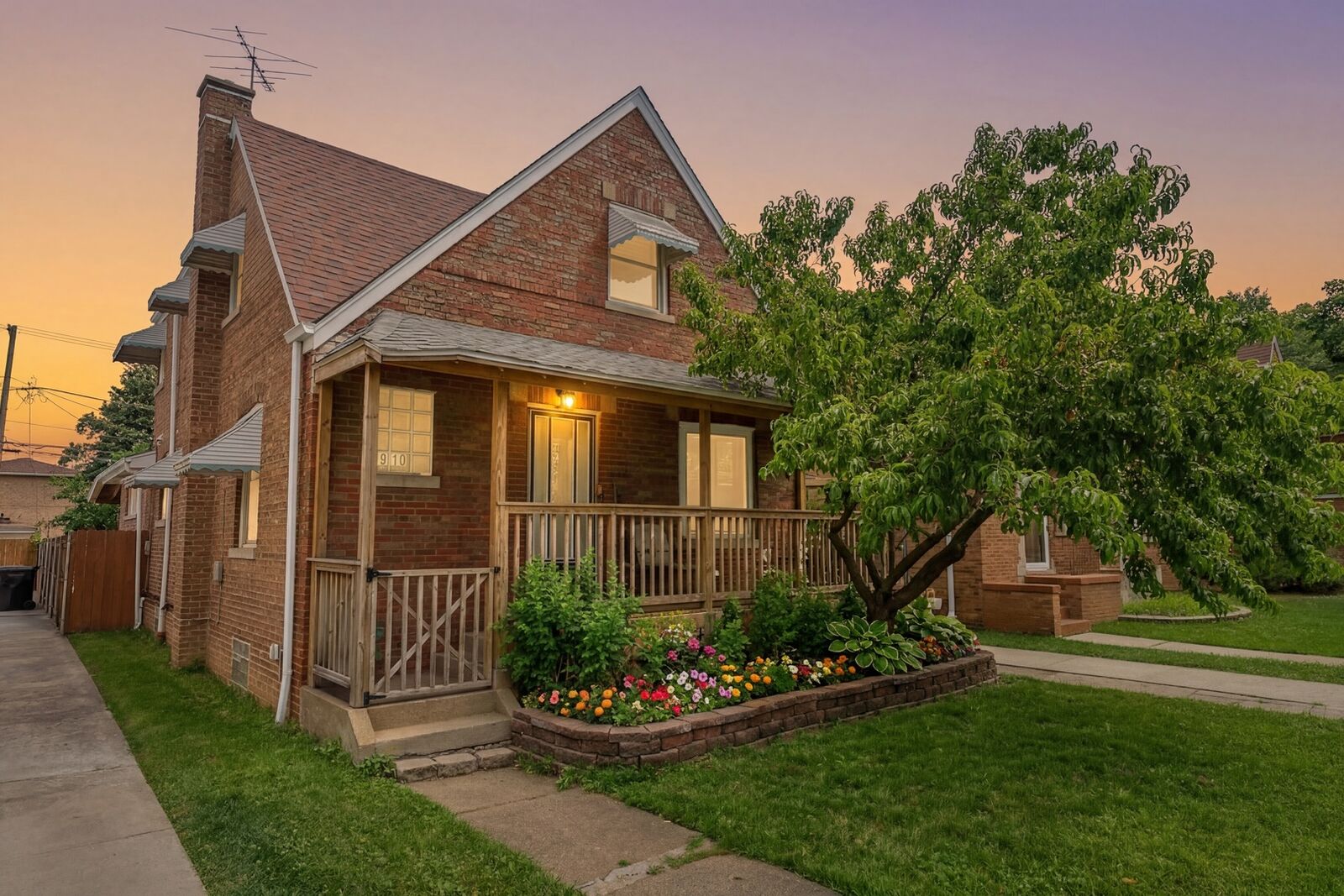 Property Photo:  3910 W 83rd Street  IL 60652 