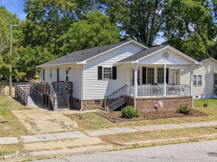 Property Photo:  810 E Saint John Street  NC 27886 