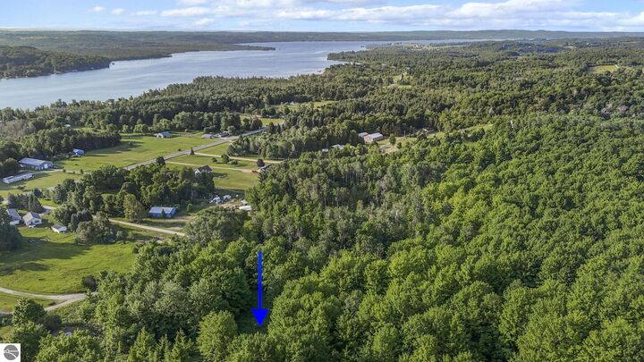 Property Photo:  6244 E Pine Knobb Drive  MI 49653 