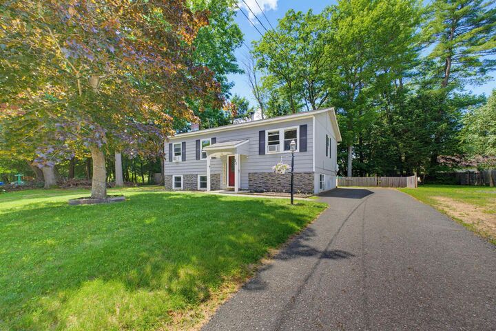 Property Photo:  20 Kennedy Drive  NH 03431 