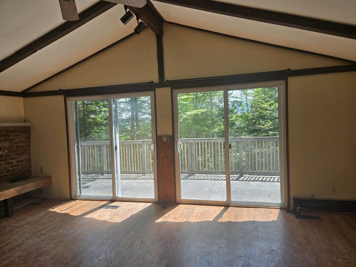 Property Photo:  140 Alpstrausse  NH 03845 