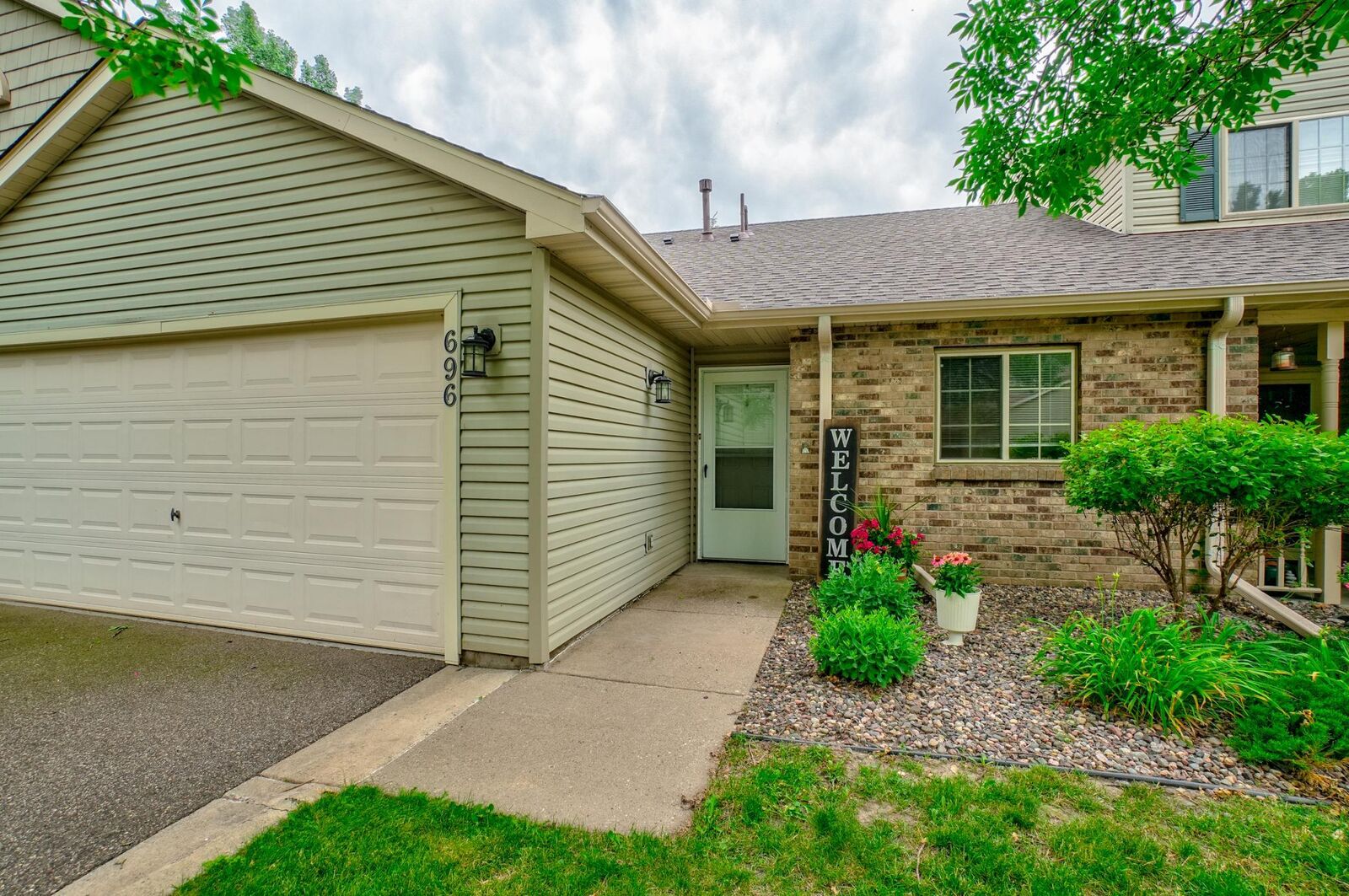 Property Photo: 696 Monn Avenue MN 55127