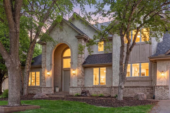 Property Photo:  3435 Oakton Drive  MN 55305 