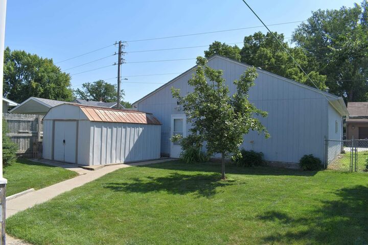 Property Photo:  2612 Center Street  IA 51103 