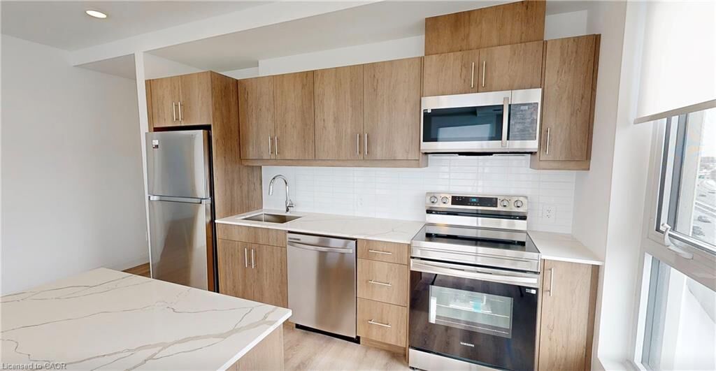 Property Photo:  1333 Weber Street E 807  ON N2A 1C2 