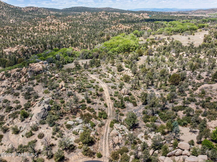 Property Photo: 4760 W Distant View Trail AZ 86305