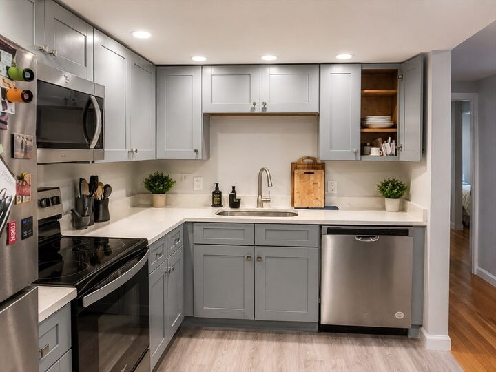 Property Photo:  530 Vfw Parkway 101  MA 02132 