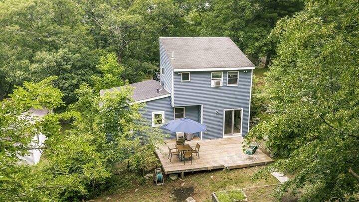 Property Photo:  21 Uphill Lane  MA 01904 