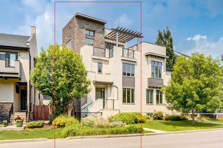 Property Photo: 112 Burma Star Road SW AB T3E 7Y4