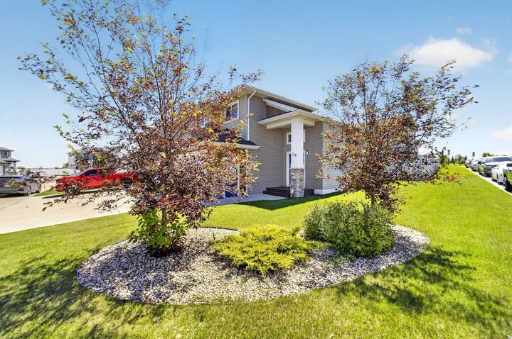 Property Photo: 36 Cameron Close AB T4S 0N5