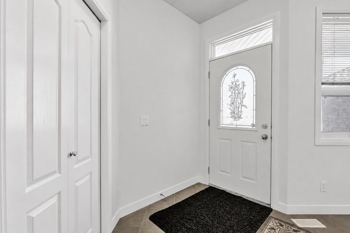 Property Photo: 34 Royal Manor NW AB T3G 5T7