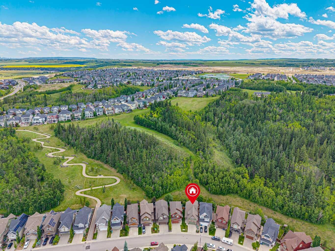 Property Photo: 81 Riviera Crescent AB T4C 0T6