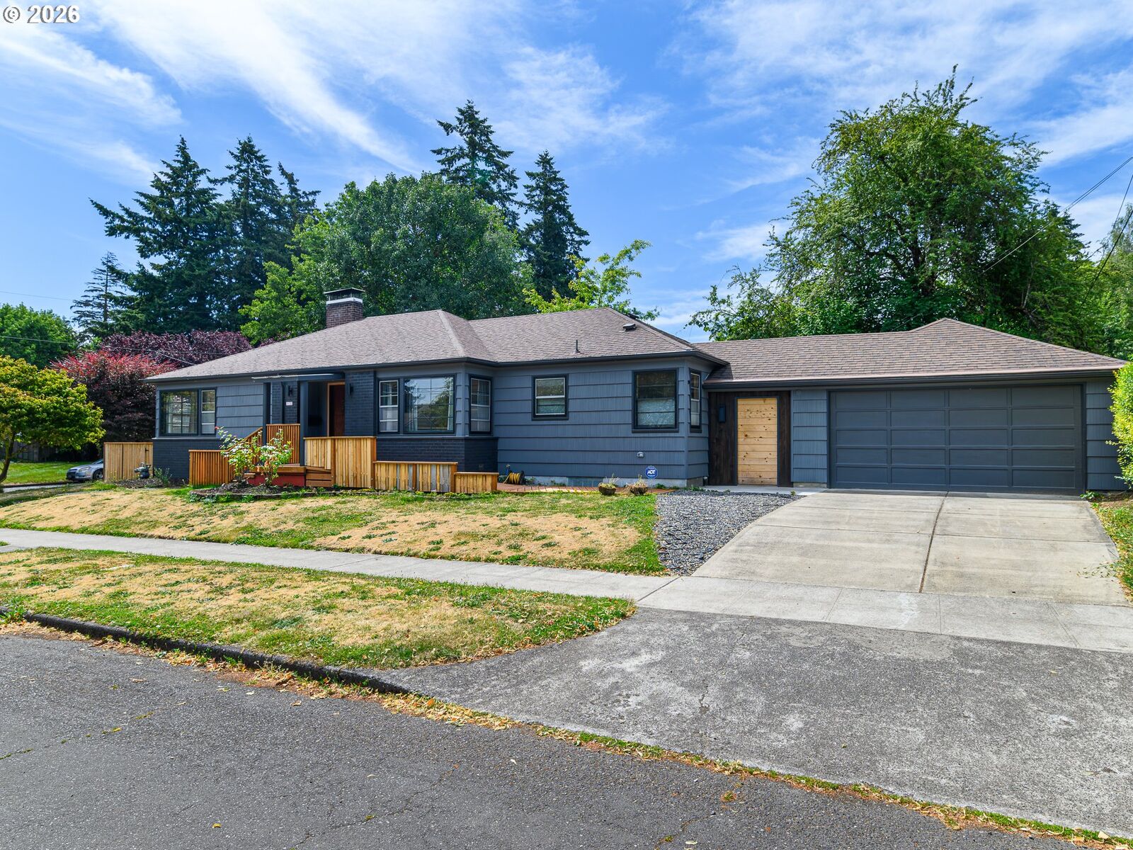 Property Photo:  3132 NE Rosa Parks Way  OR 97211 