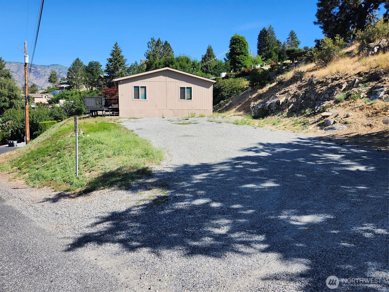Property Photo:  130  Olive Avenue  WA 98831 