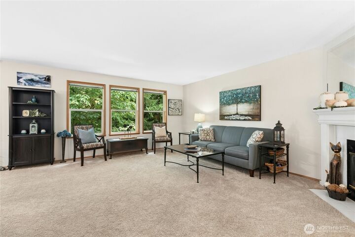 Property Photo: 1101 10th Street 19 WA 98290