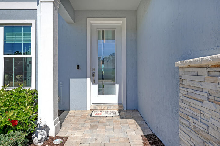 Property Photo: 9774 SW Meridian Way FL 34997