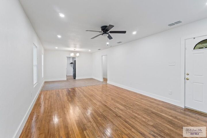 Property Photo:  1205 E Pierce St  TX 78550 
