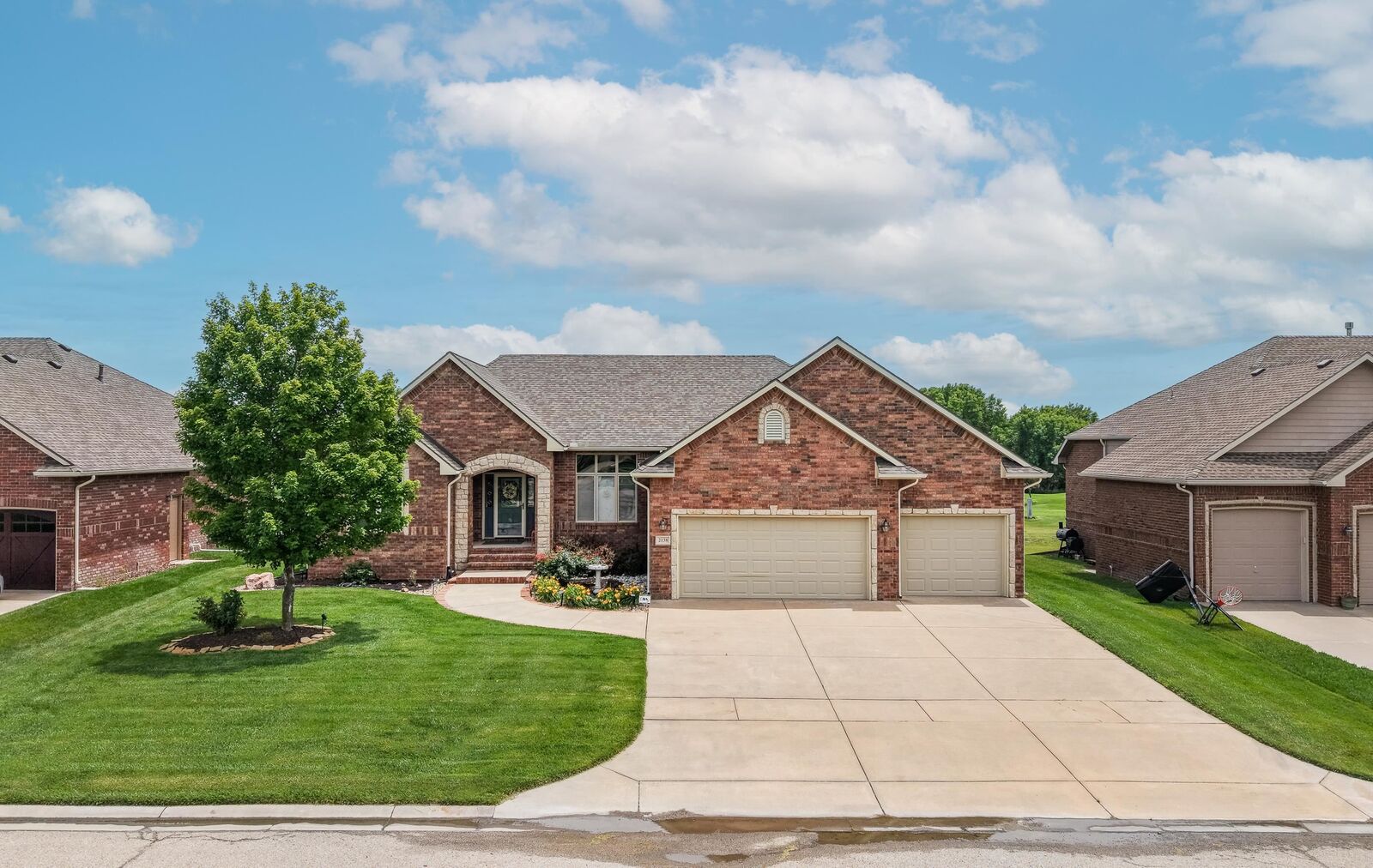 Property Photo: 2138 S Sierra Hills Circle KS 67230