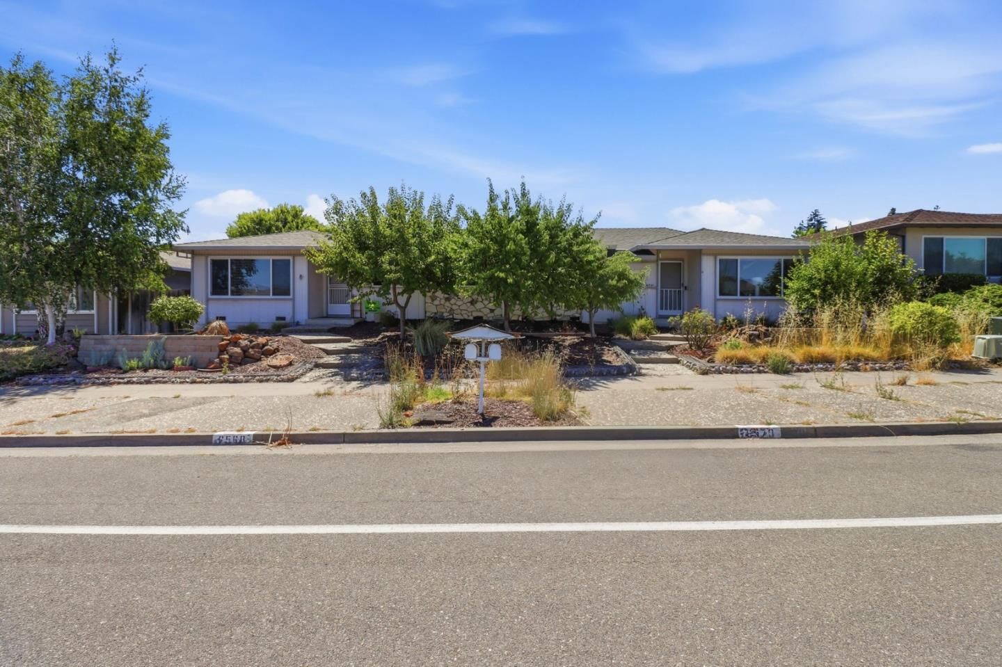 Property Photo:  6568-6570 Crown Boulevard  CA 95120 