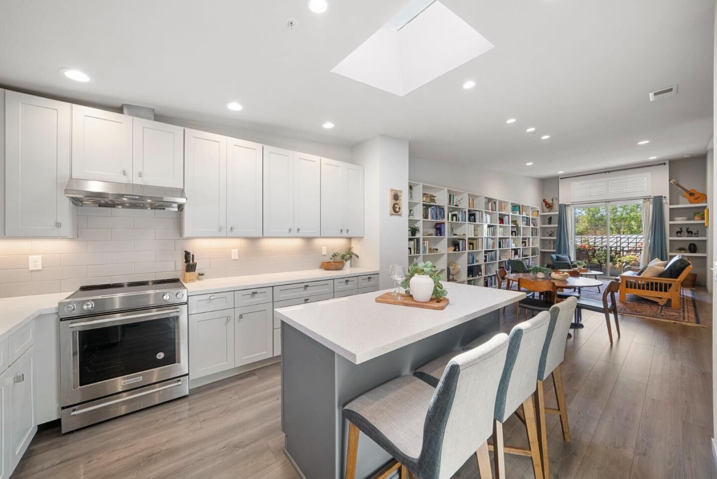 Property Photo:  101 Jewell Street 8  CA 95060 