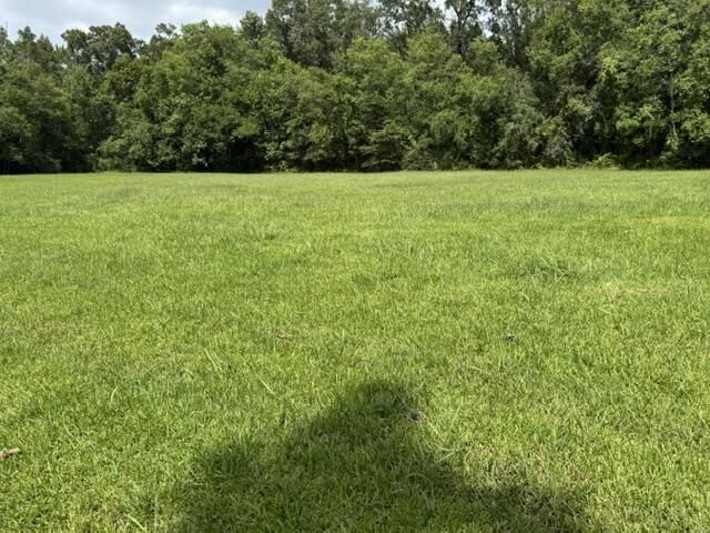 Property Photo:  0 Karlette Ln.  TX 77708 