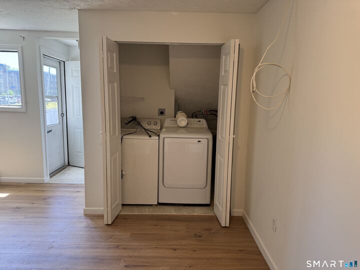 Property Photo:  149 Canton Street 23  CT 06516 