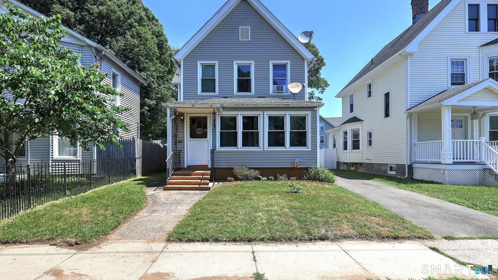 Property Photo:  235 Union Avenue  CT 06516 