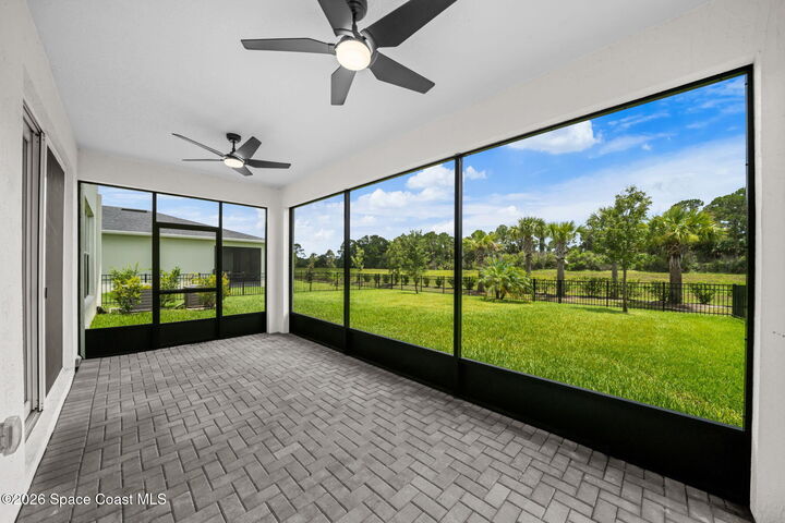 Property Photo:  640 Veridian Circle NW  FL 32907 