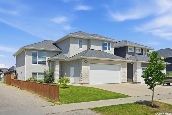 Photo de la propriété: 1102 Evergreen Boulevard SK S7W 0P3