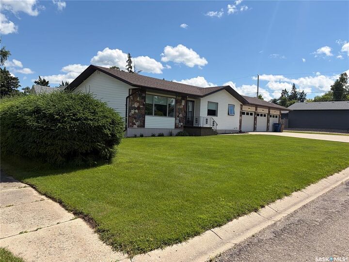 Property Photo: 201 1st Street SK S0A 1W0