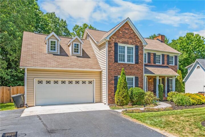 Property Photo:  2104 Eagle Valley Court  NC 27284 