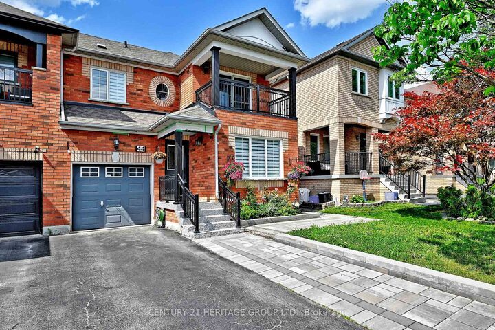 Property Photo: 44 Equator Crescent ON L6A 2Y9