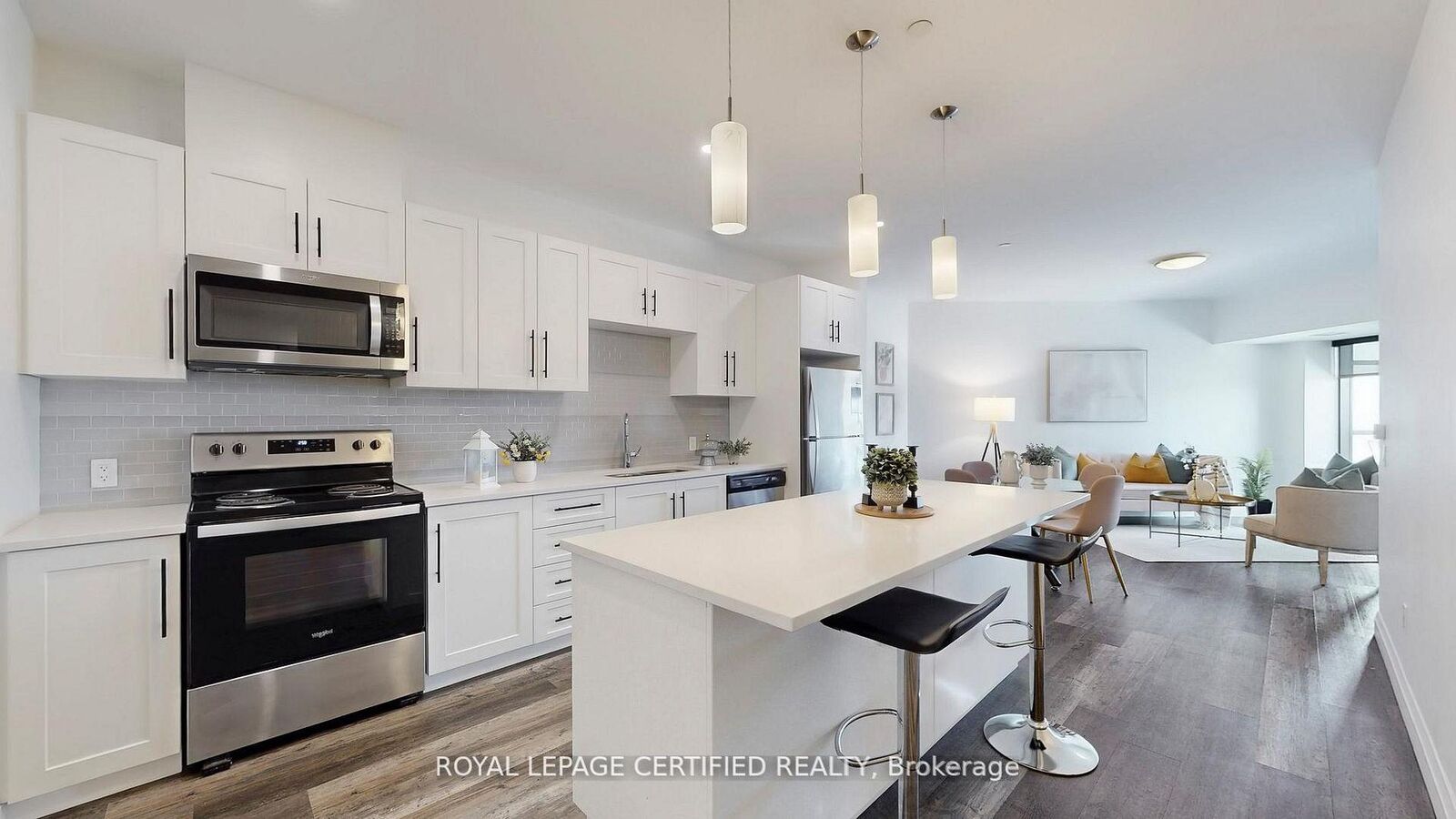 Property Photo: 332 Gosling Gardens 411 ON N1L 1G7