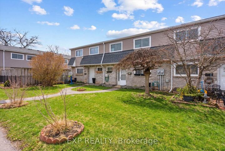 2050 Upper Middle Road 31 — photo 1