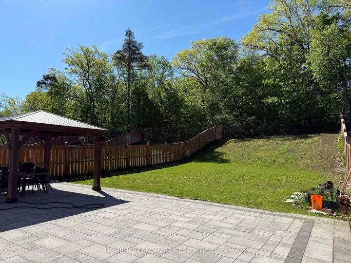 Property Photo: 46 Forest Edge Crescent ON L9N 0S6