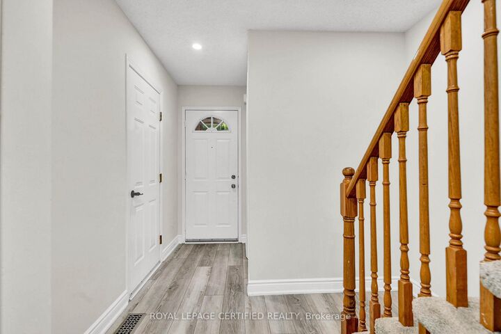 Photo de la propriété: 302 College Avenue W 21 ON N1G 4T6