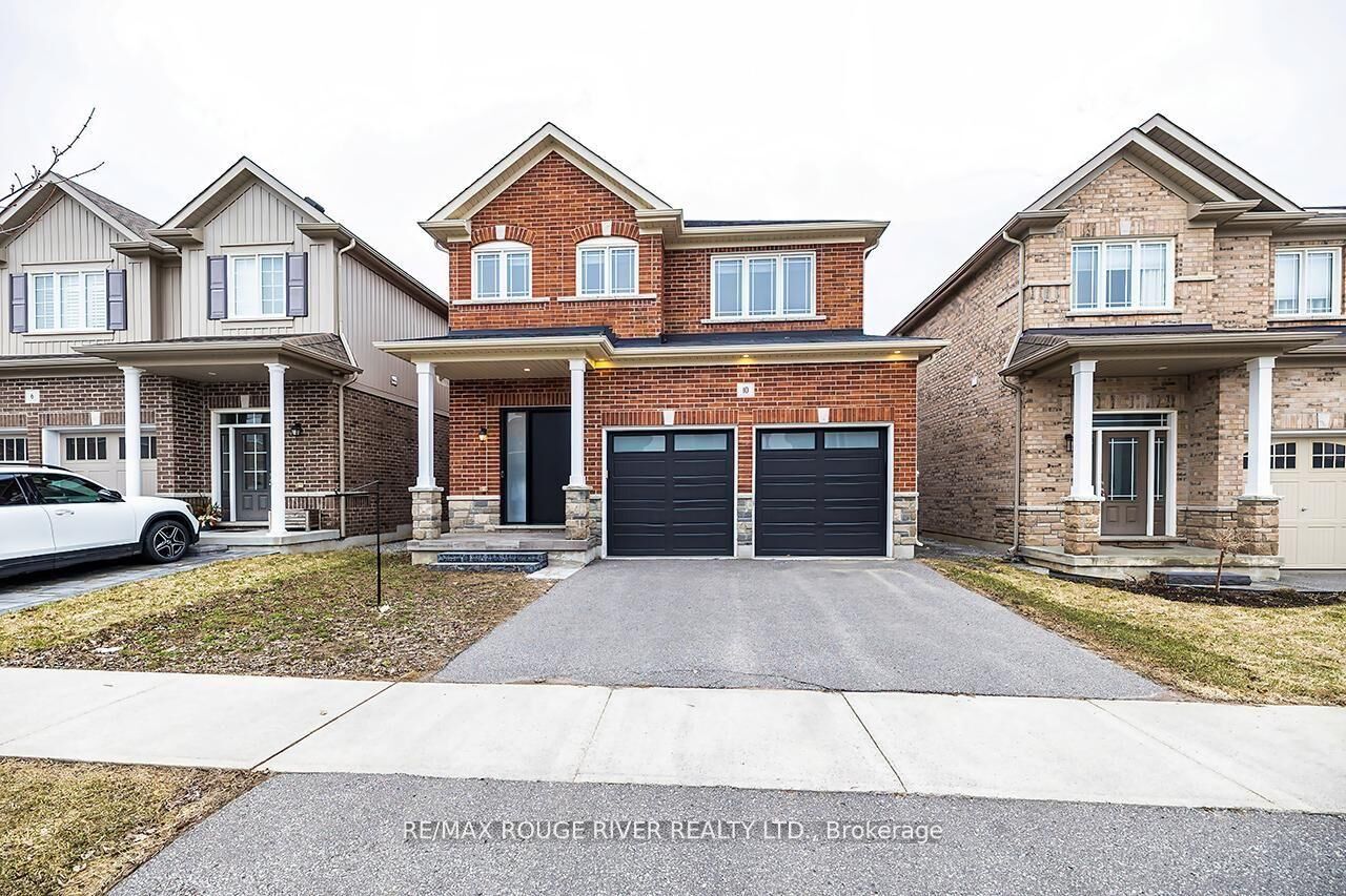 Property Photo: 10 Moses Crescent ON L1C 0T7