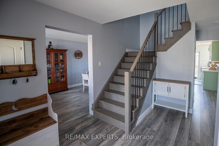 Property Photo: 213 Melbourne Drive ON L3Z 2Y8