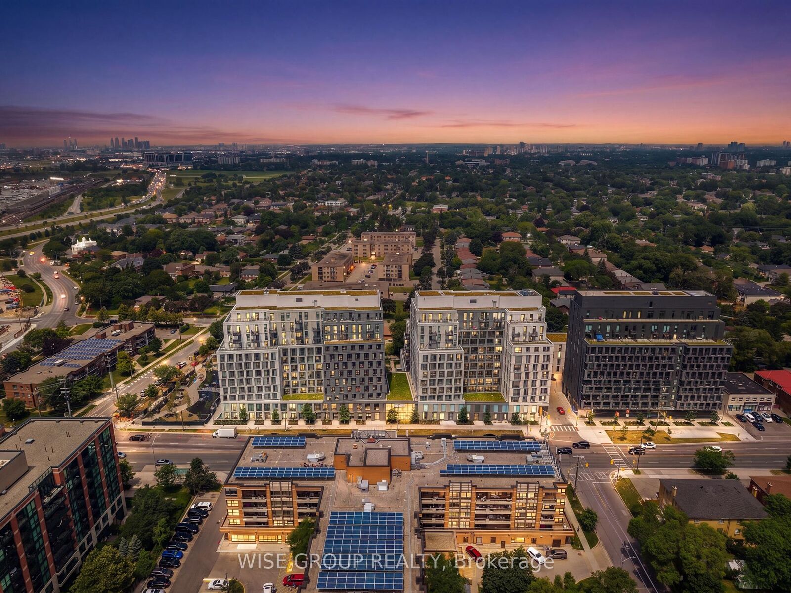 Property Photo: 500 Wilson Avenue 915 ON M3H 0E5