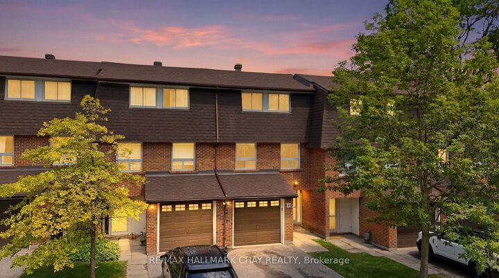 34-360 Blake Street — photo 1