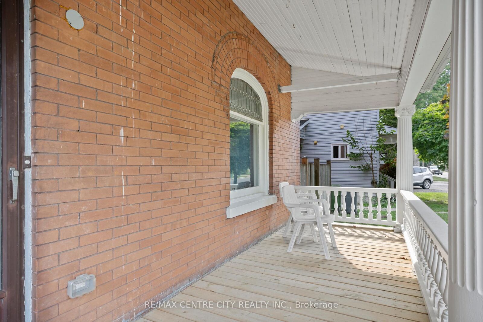 Property Photo: 30 Owaissa Street ON N5P 1T2