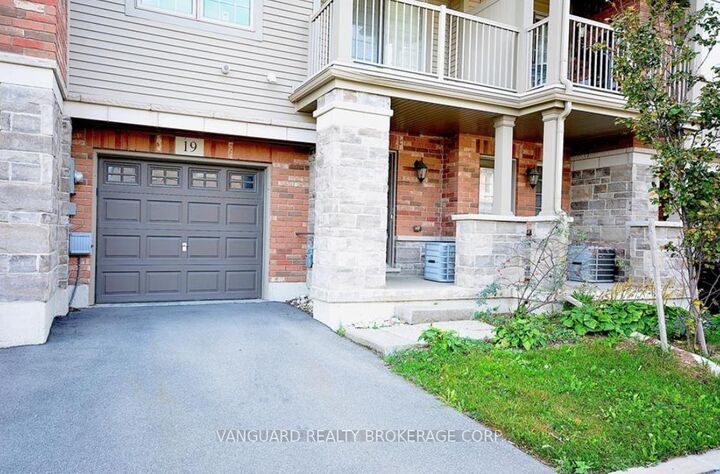 Property Photo: 515 Winston Road 19 ON L3M 0C8