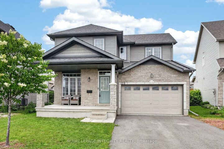 129 Dorina Sarazin Crescent — photo 1